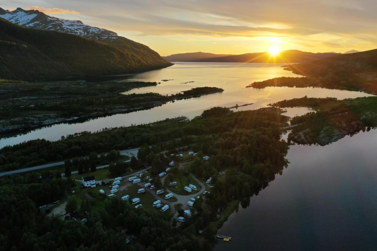 Tommerneset Camping Hotel Innhavet Kültér fotó